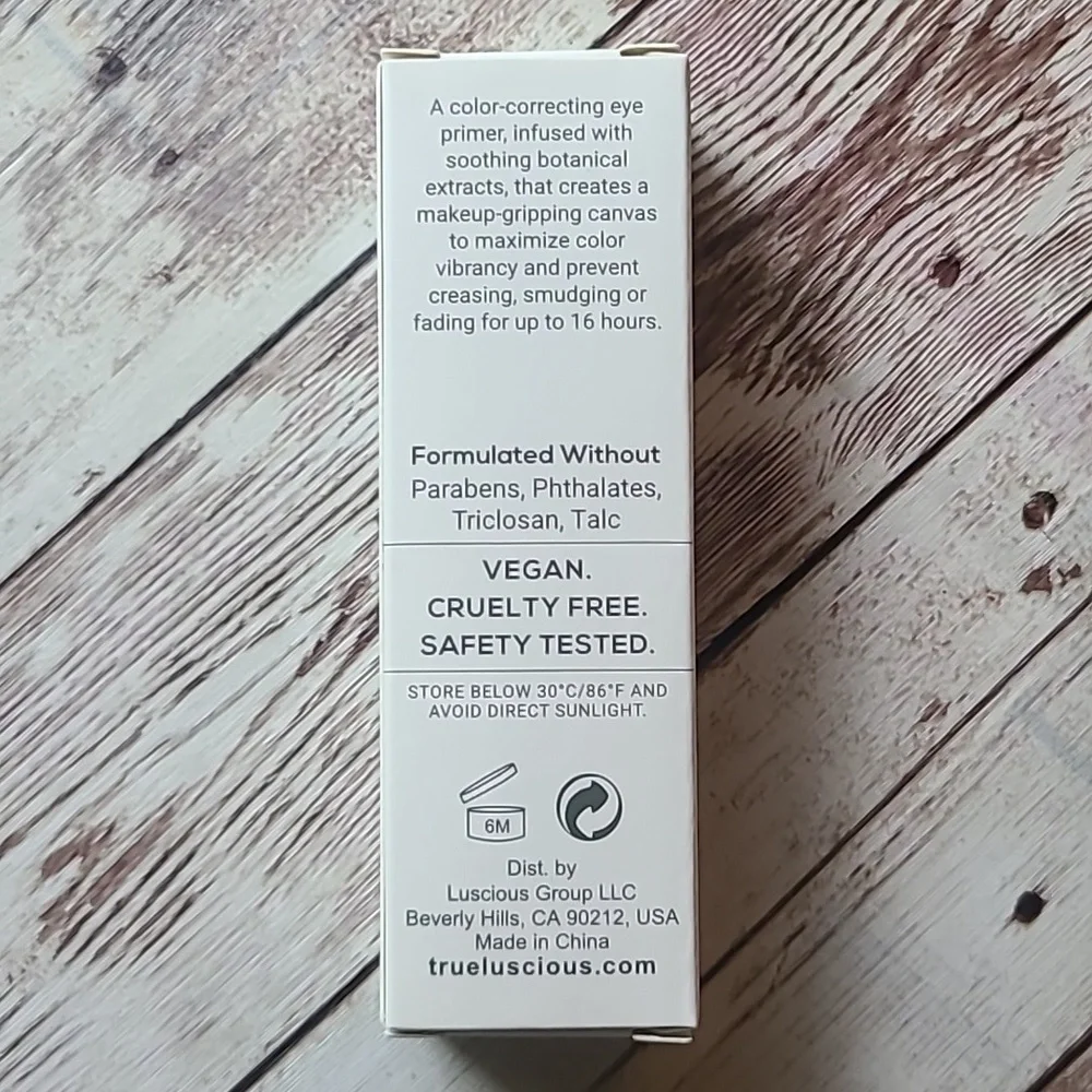 🍭3/$25 🍭True and Luscious Angel Eyes Eyeshadow Primer in Light/Nude - Picture 6 of 7